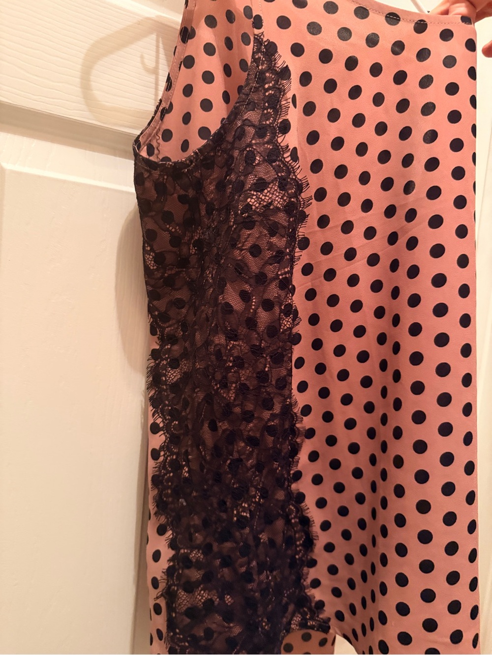 LOFT Large Dusty Pink Polka Dot Sleeveless Blouse Top with Black Lace Sides - Picture 4 of 7